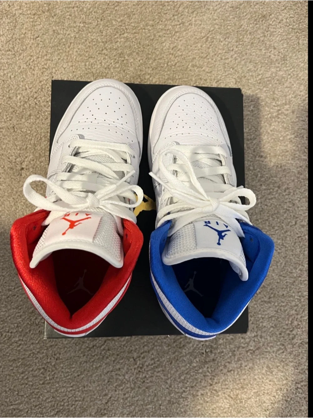 Air Jordan 1 Mid SE 85 DH0200-100 Size 4.5Y